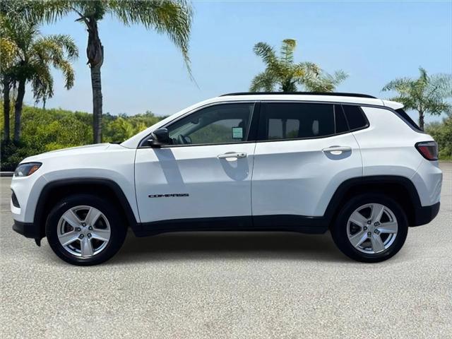 2022 Jeep Compass Latitude FWD