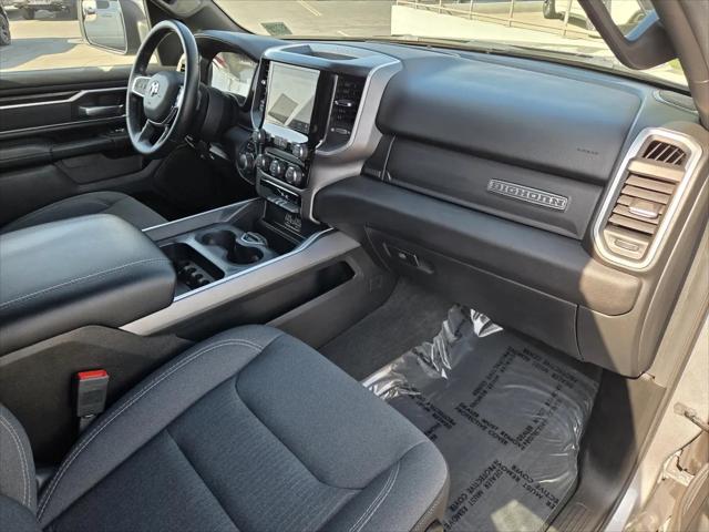 2022 Ram 1500 Big Horn Crew Cab 4x4 5'7" Box