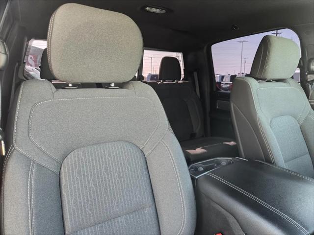 2022 Ram 1500 Big Horn Crew Cab 4x4 5'7" Box