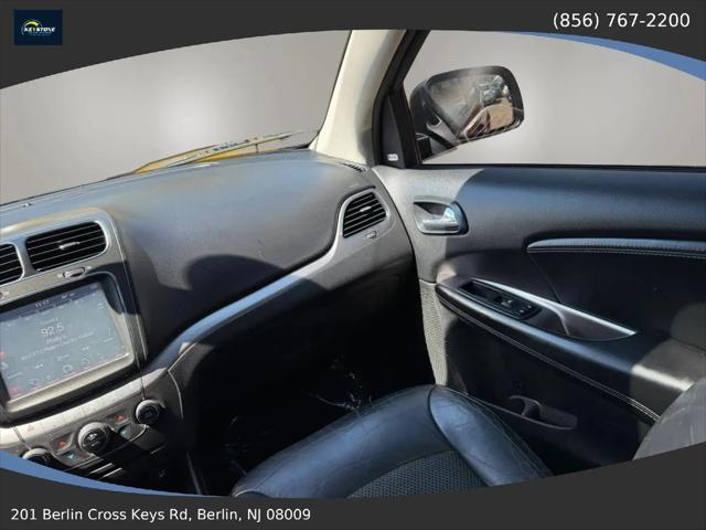 2018 Dodge Journey Crossroad