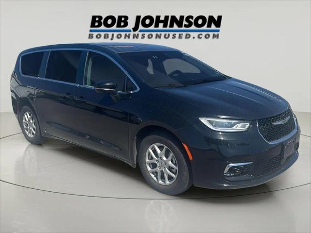 2023 Chrysler Pacifica Touring L for sale in Pulaski, NY