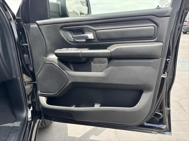 2026 Ram 1500 Tradesman Crew Cab 4x4 5'7" Box