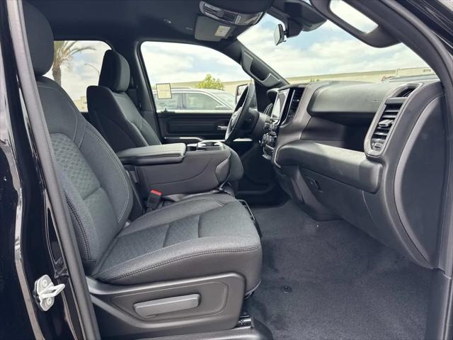 2026 Ram 1500 Tradesman Crew Cab 4x4 5'7" Box