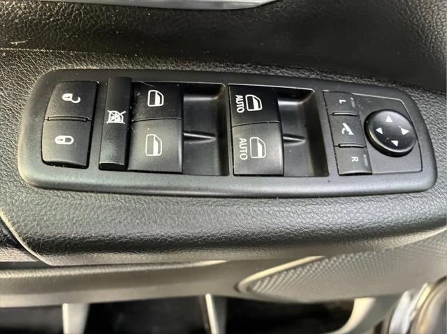 2019 Ram 1500 Big Horn/Lone Star Crew Cab 4x4 5'7" Box