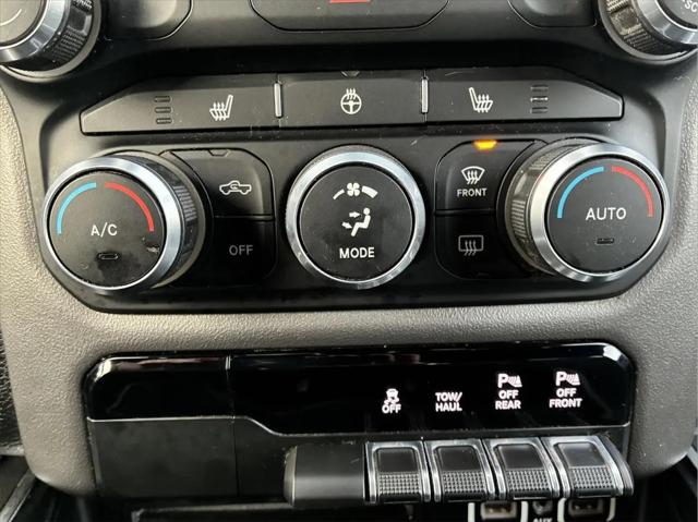 2019 Ram 1500 Big Horn/Lone Star Crew Cab 4x4 5'7" Box
