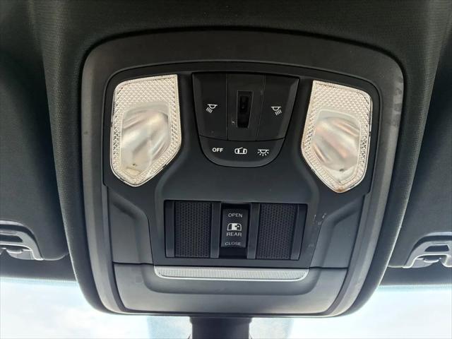 2019 Ram 1500 Big Horn/Lone Star Crew Cab 4x4 5'7" Box