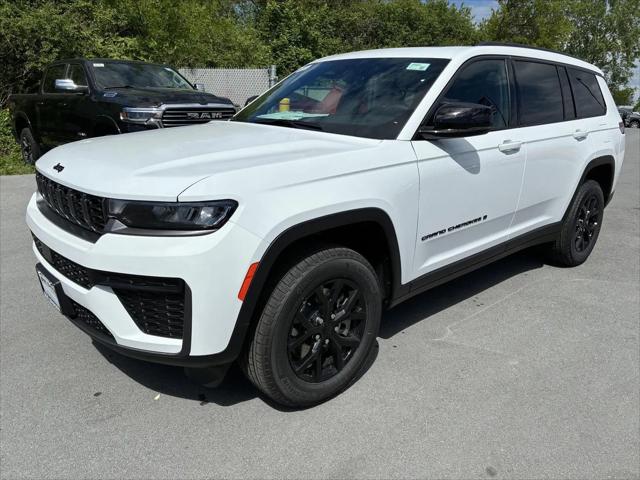 2026 Jeep Grand Cherokee L Altitude 4x4