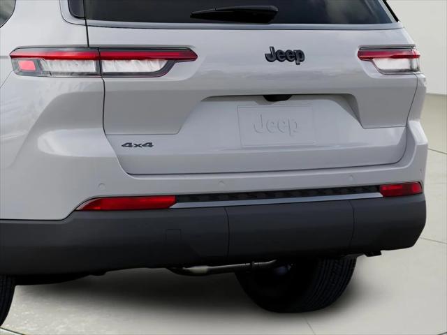 2026 Jeep Grand Cherokee L Altitude 4x4