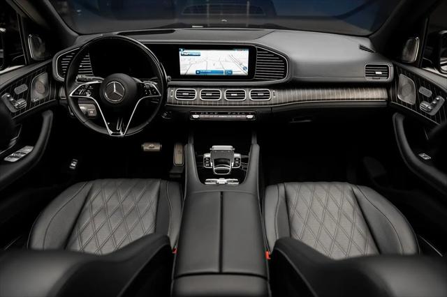 2025 Mercedes-Benz Maybach GLS 600 4MATIC