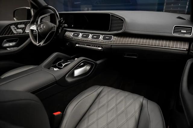 2025 Mercedes-Benz Maybach GLS 600 4MATIC