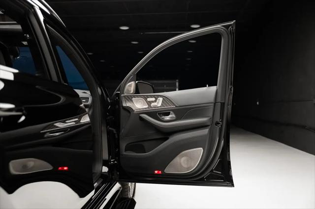 2025 Mercedes-Benz Maybach GLS 600 4MATIC