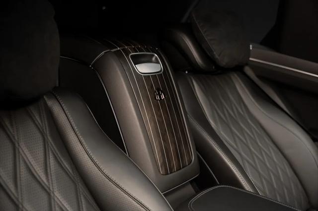 2025 Mercedes-Benz Maybach GLS 600 4MATIC