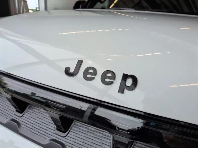 2026 Jeep Grand Wagoneer L Summit Obsidian 4x4
