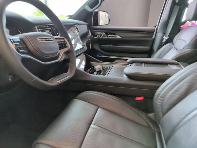 2026 Jeep Grand Wagoneer L Summit Obsidian 4x4