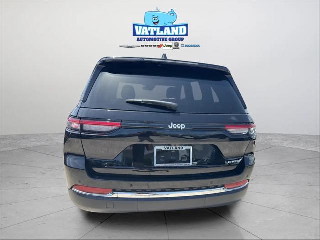 2026 Jeep Grand Cherokee Altitude 4x2