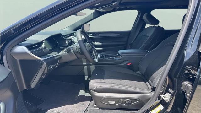 2026 Jeep Grand Cherokee Altitude 4x2