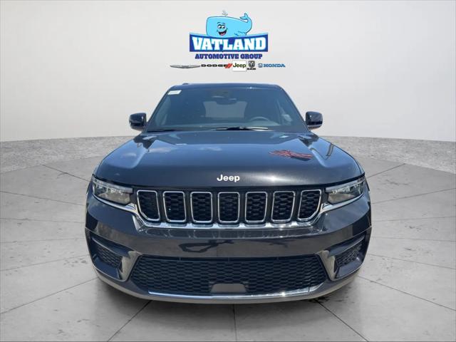 2026 Jeep Grand Cherokee Altitude 4x2