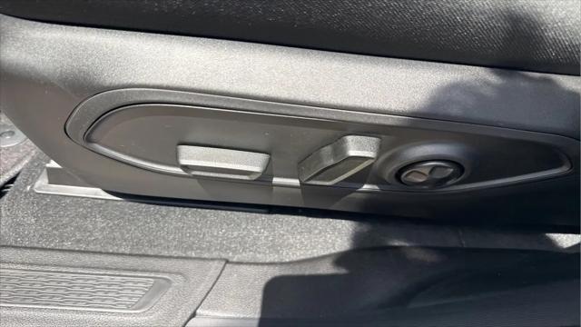 2026 Jeep Grand Cherokee Altitude 4x2