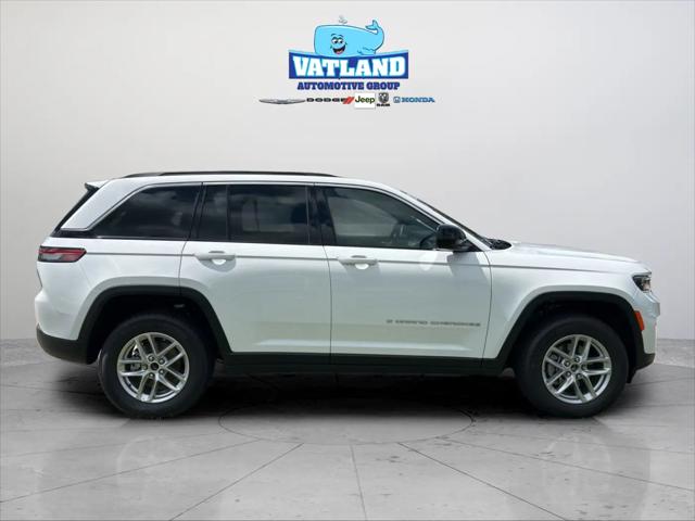 2026 Jeep Grand Cherokee Altitude 4x2