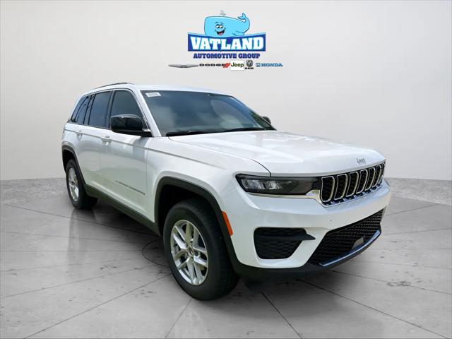 2026 Jeep Grand Cherokee Altitude 4x2