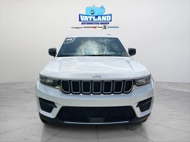 2026 Jeep Grand Cherokee Altitude 4x2