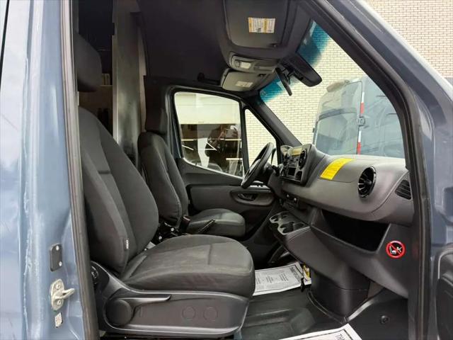 2019 Mercedes-Benz Sprinter 2500 High Roof V6