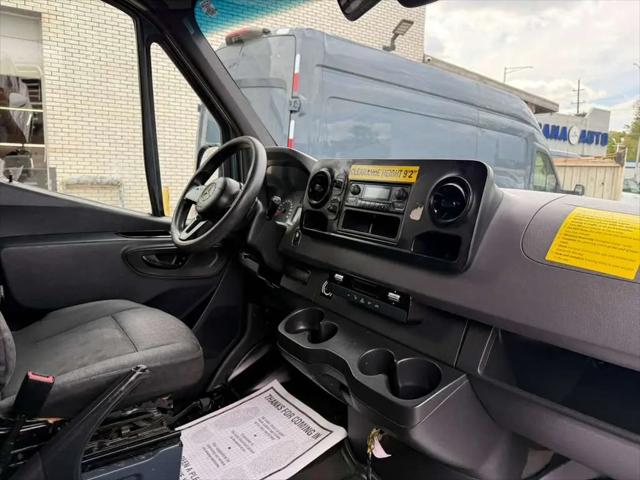 2019 Mercedes-Benz Sprinter 2500 High Roof V6