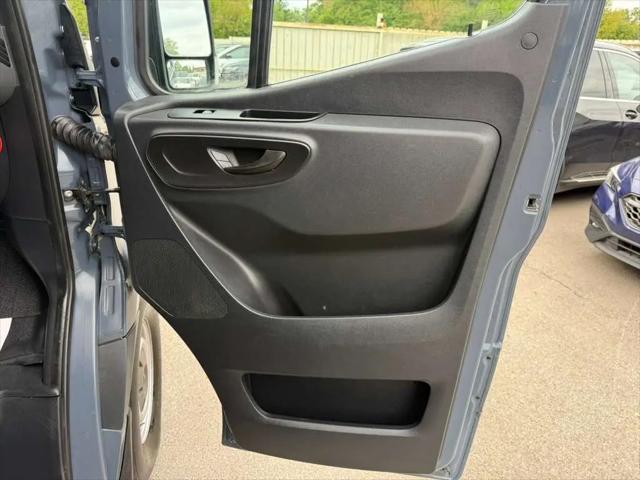2019 Mercedes-Benz Sprinter 2500 High Roof V6