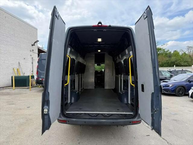 2019 Mercedes-Benz Sprinter 2500 High Roof V6