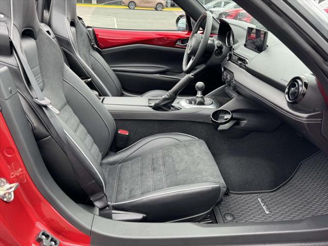 2025 Mazda MX-5 Club