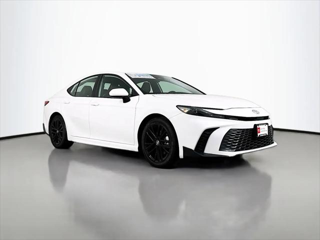 2025 Toyota Camry SE for sale in Maplewood, MN
