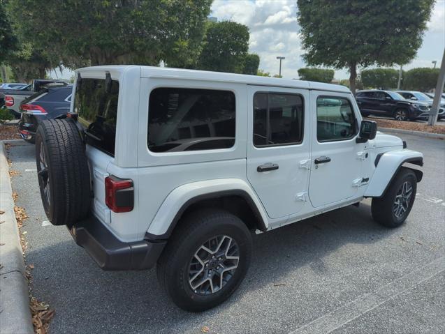 2025 Jeep Wrangler 4-Door Sahara 4x4