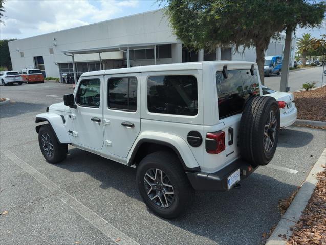 2025 Jeep Wrangler 4-Door Sahara 4x4