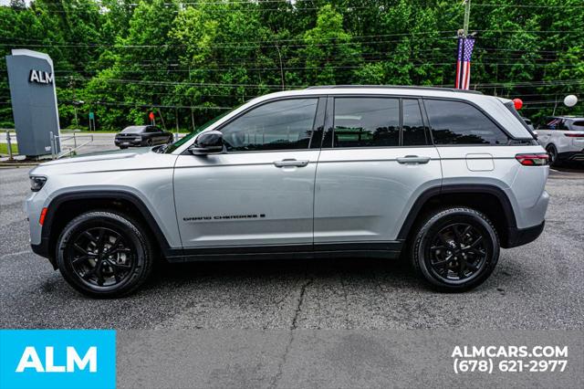 2025 Jeep Grand Cherokee Altitude 4x4