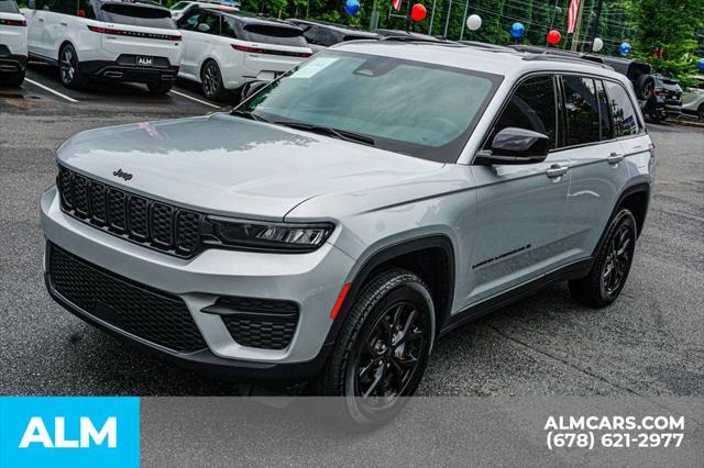 2025 Jeep Grand Cherokee Altitude 4x4