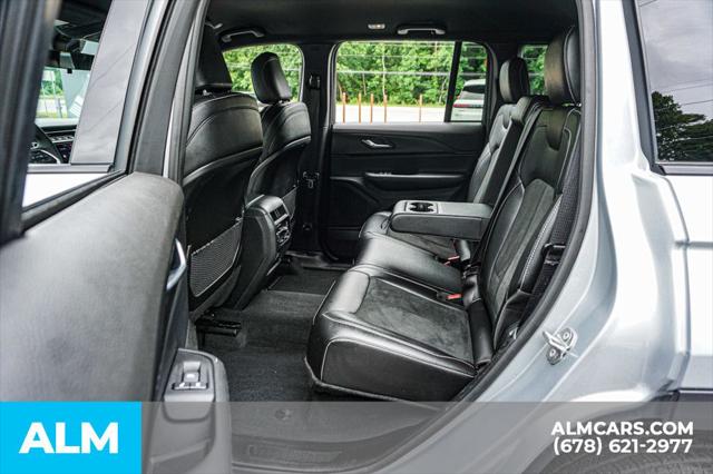 2025 Jeep Grand Cherokee Altitude 4x4