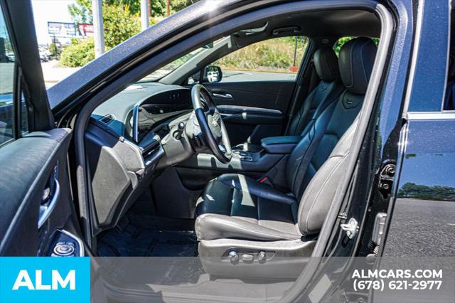 2025 Cadillac XT4 FWD Premium Luxury