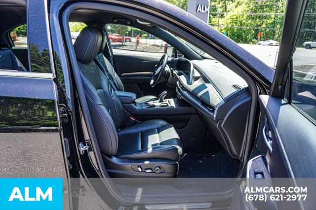 2025 Cadillac XT4 FWD Premium Luxury