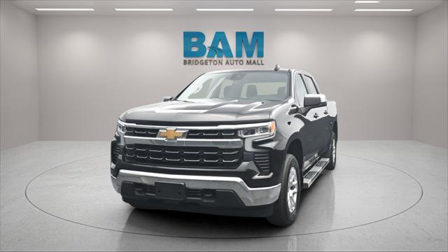 2022 Chevrolet Silverado 1500 4WD Crew Cab Short Bed LT with 2FL