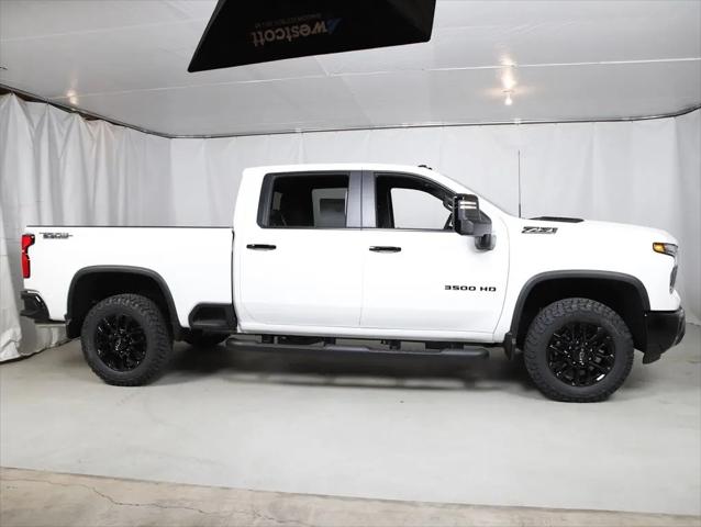 2026 Chevrolet Silverado 3500HD Crew Cab, Standard Bed, LT, 4WD