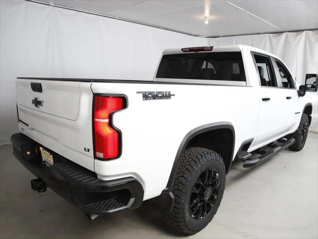 2026 Chevrolet Silverado 3500HD Crew Cab, Standard Bed, LT, 4WD