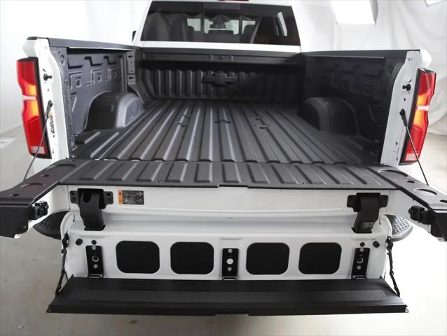 2026 Chevrolet Silverado 3500HD Crew Cab, Standard Bed, LT, 4WD