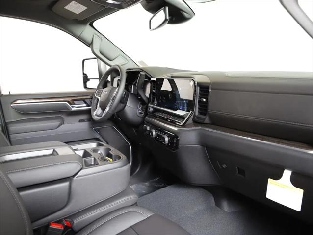 2026 Chevrolet Silverado 3500HD Crew Cab, Standard Bed, LT, 4WD