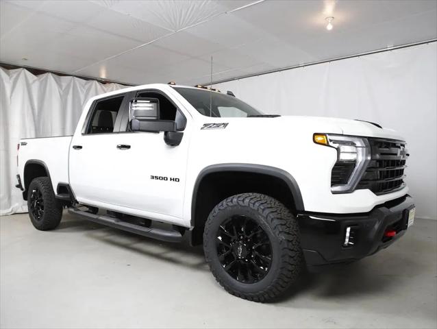 2026 Chevrolet Silverado 3500HD Crew Cab, Standard Bed, LT, 4WD