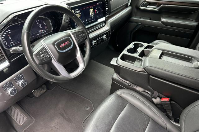 2024 GMC Sierra 1500 4WD Crew Cab Short Box SLT