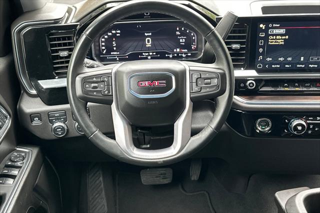 2024 GMC Sierra 1500 4WD Crew Cab Short Box SLT
