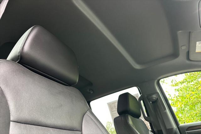 2024 GMC Sierra 1500 4WD Crew Cab Short Box SLT
