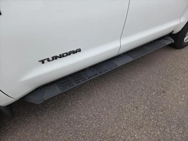 2017 Toyota Tundra SR5 5.7L V8