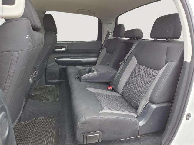 2017 Toyota Tundra SR5 5.7L V8