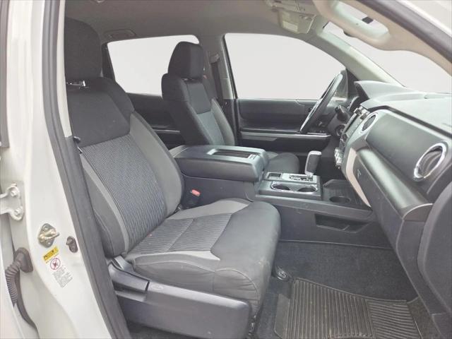 2017 Toyota Tundra SR5 5.7L V8